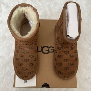 UGG Cream Shearling Interior